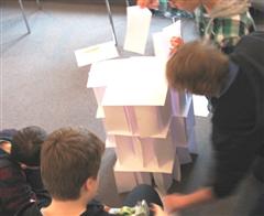 gemeinsam eine Aufgabe lösen